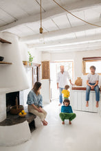 Load image into Gallery viewer, INSPIRING FAMILY HOMES: FAMILY-FRIENDLY INTERIORS &amp; DESIGN

