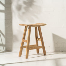 Load image into Gallery viewer, Rustic bar Stool
